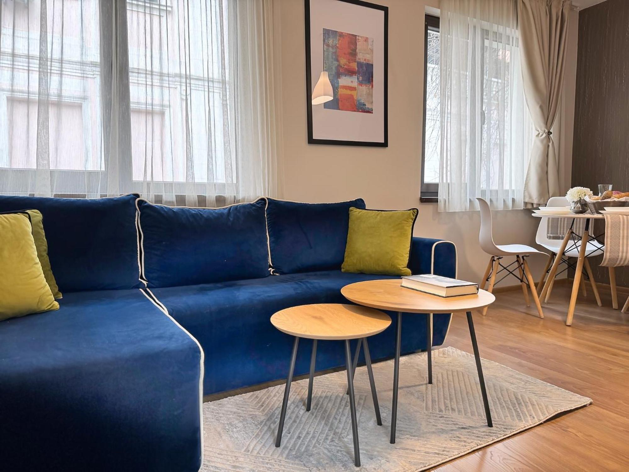 Top Centre Plovdiv Apt. With Parking For 4 Guests Exterior photo