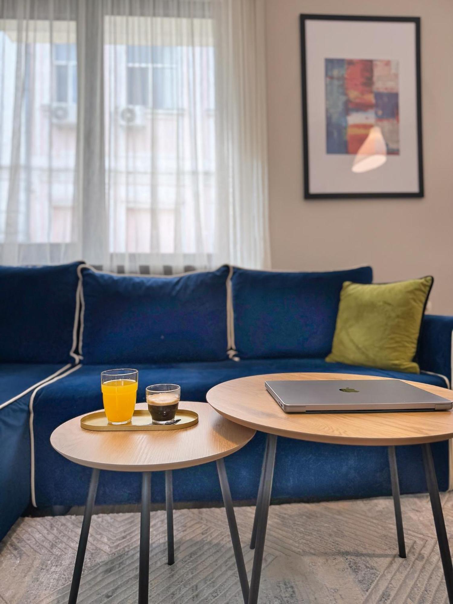 Top Centre Plovdiv Apt. With Parking For 4 Guests Exterior photo