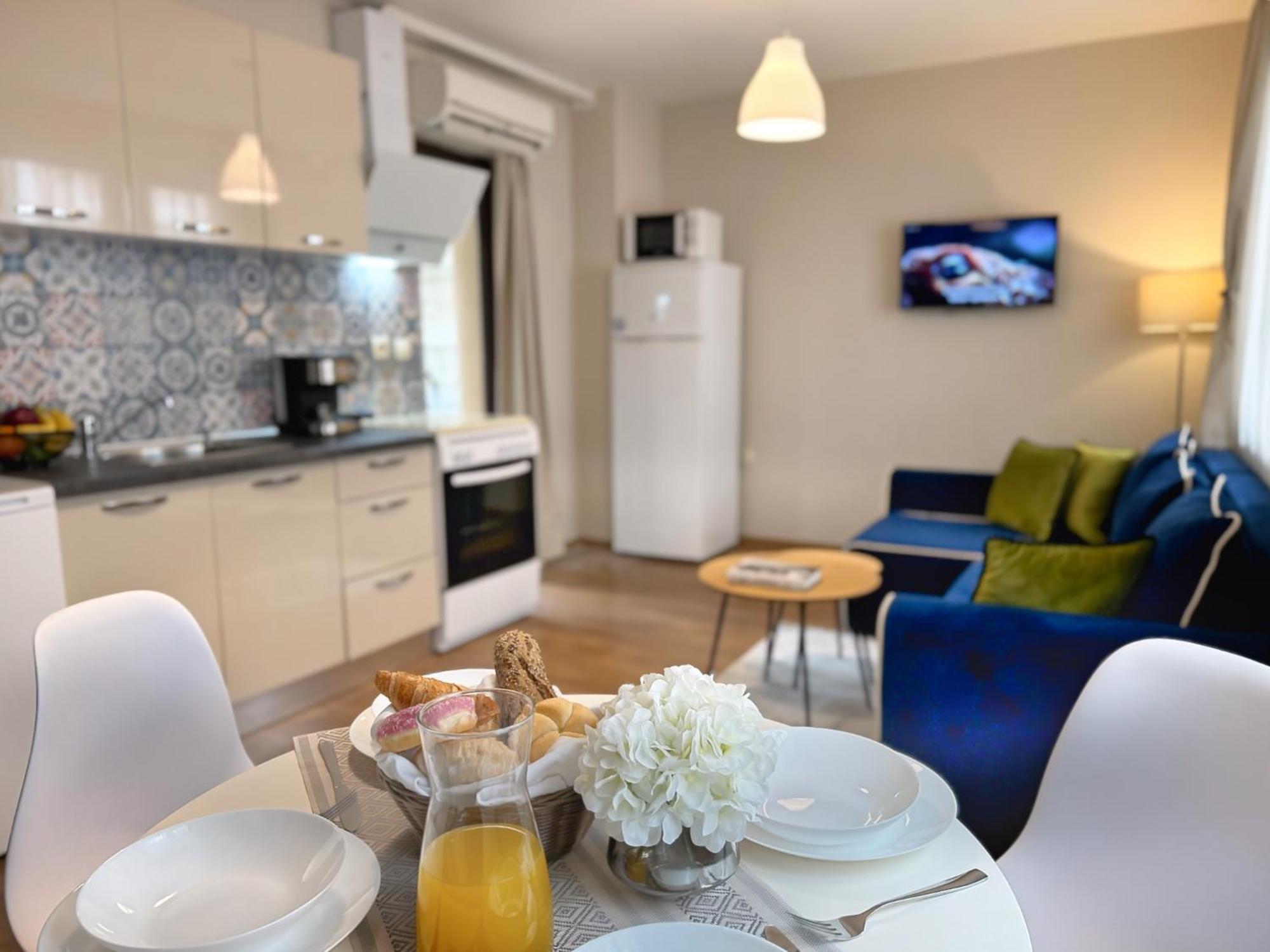 Top Centre Plovdiv Apt. With Parking For 4 Guests Exterior photo