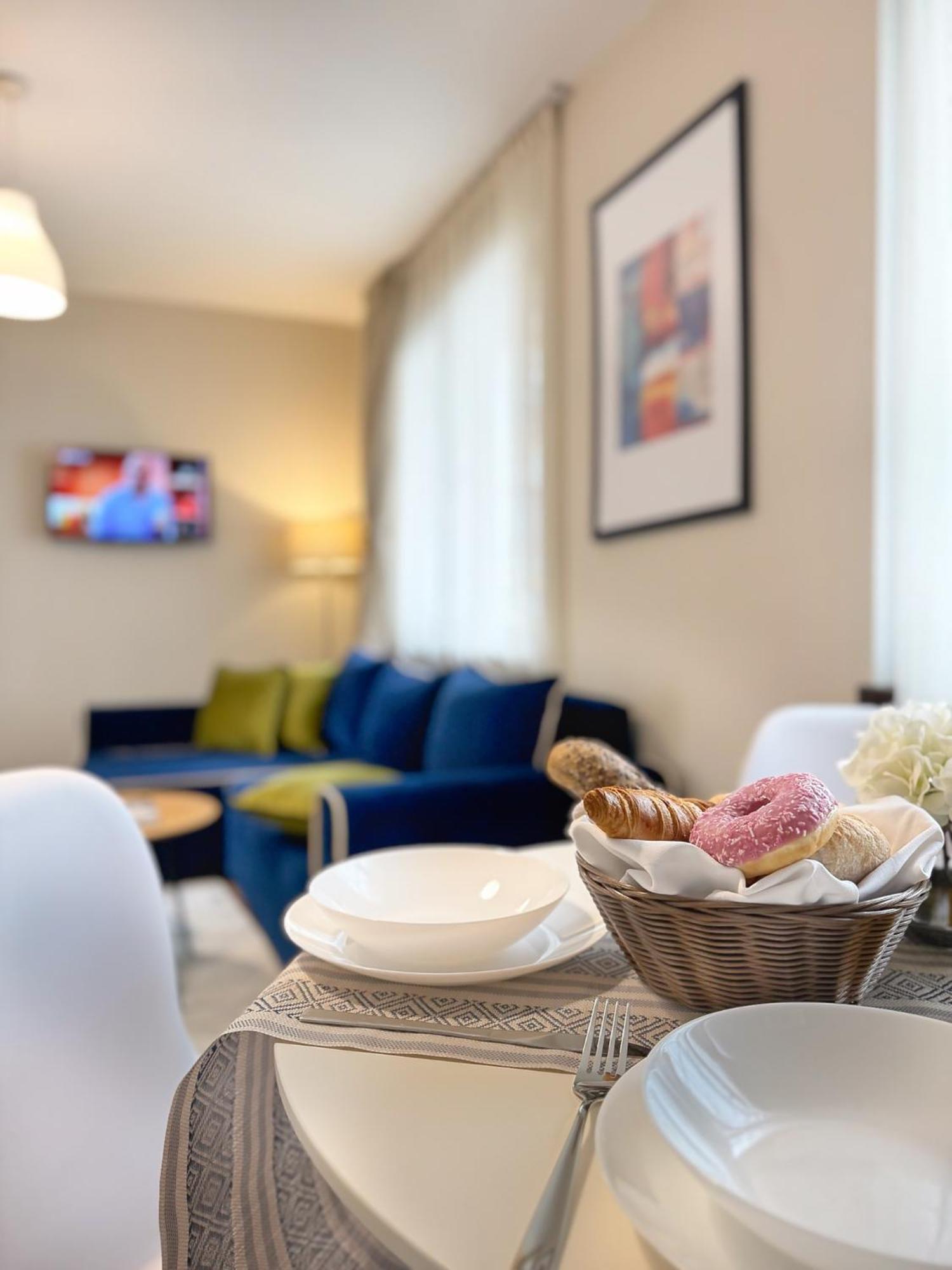 Top Centre Plovdiv Apt. With Parking For 4 Guests Exterior photo