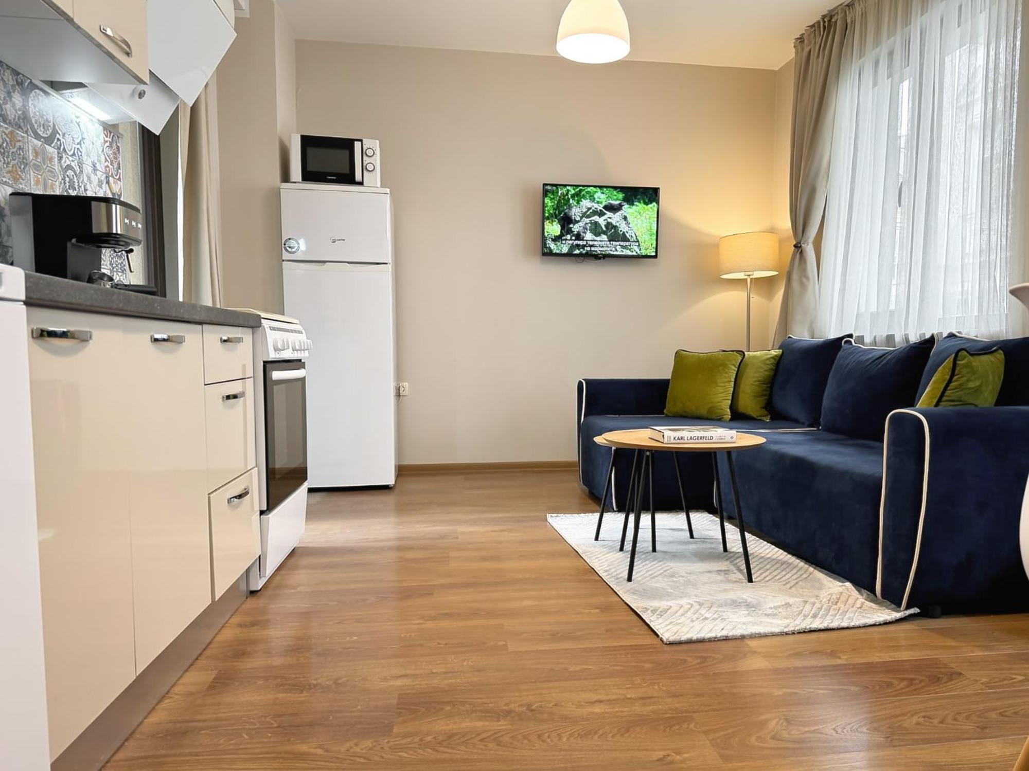 Top Centre Plovdiv Apt. With Parking For 4 Guests Exterior photo