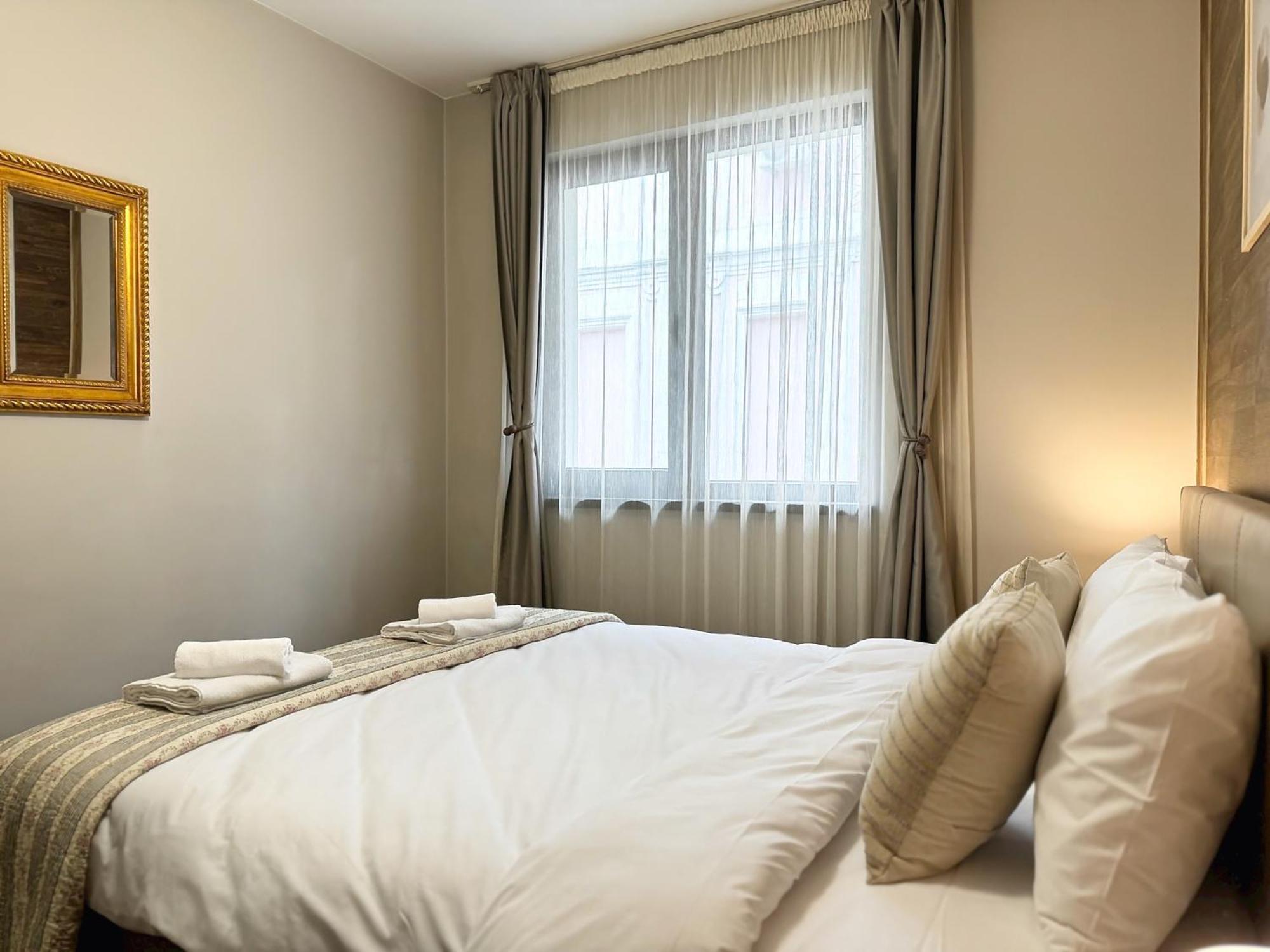 Top Centre Plovdiv Apt. With Parking For 4 Guests Exterior photo