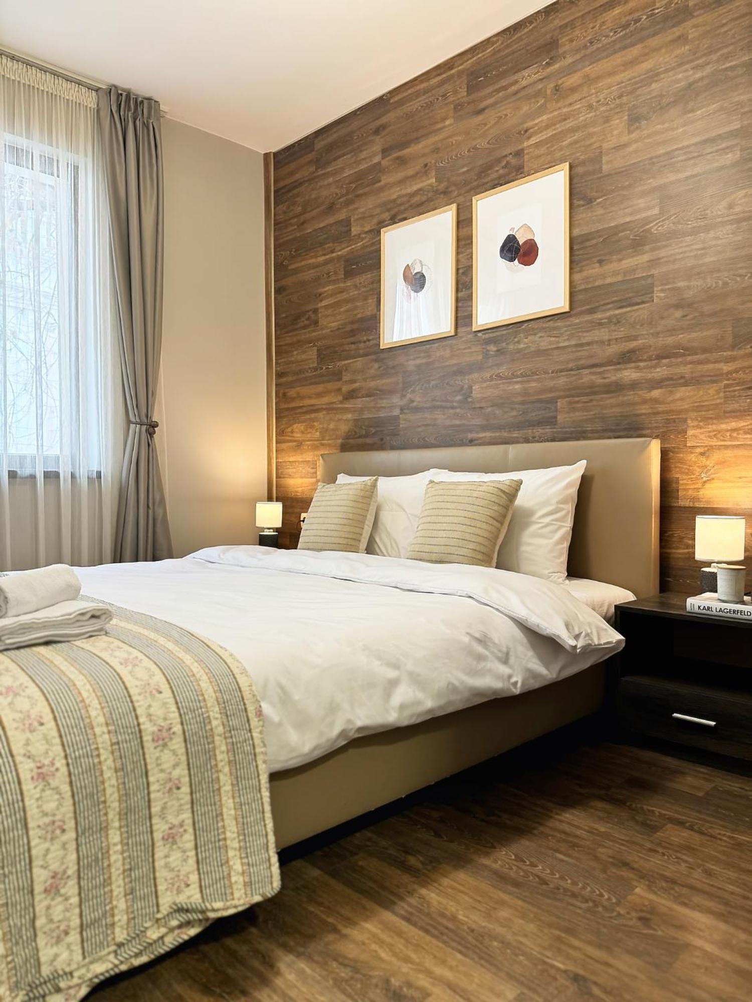 Top Centre Plovdiv Apt. With Parking For 4 Guests Exterior photo