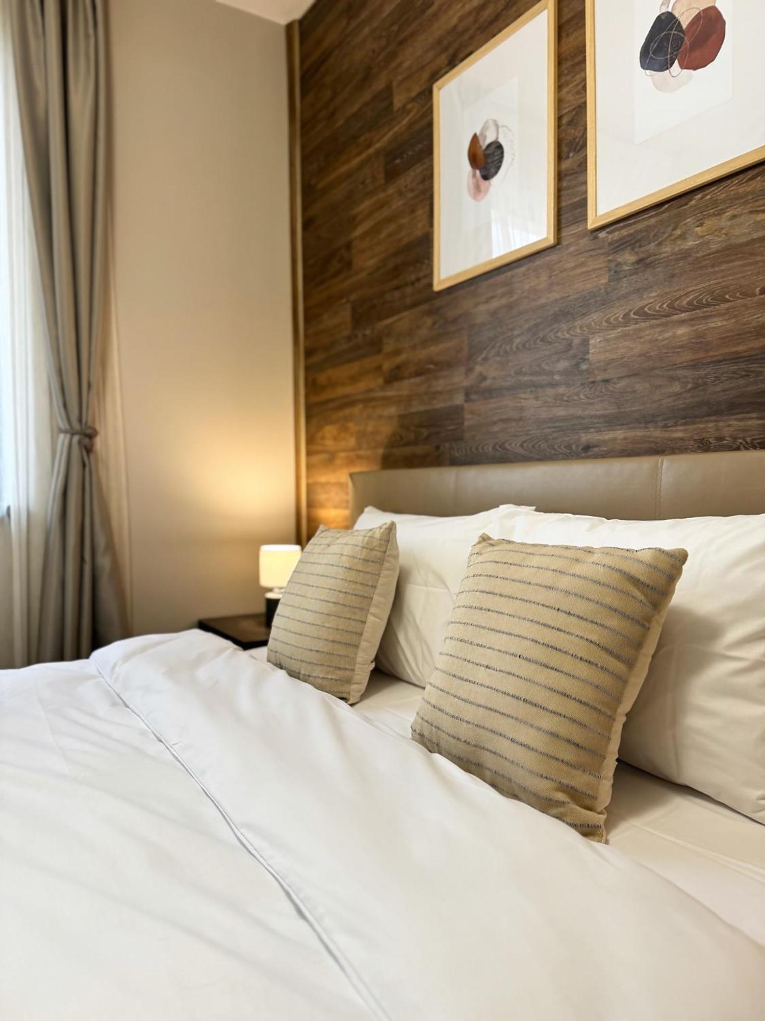 Top Centre Plovdiv Apt. With Parking For 4 Guests Exterior photo